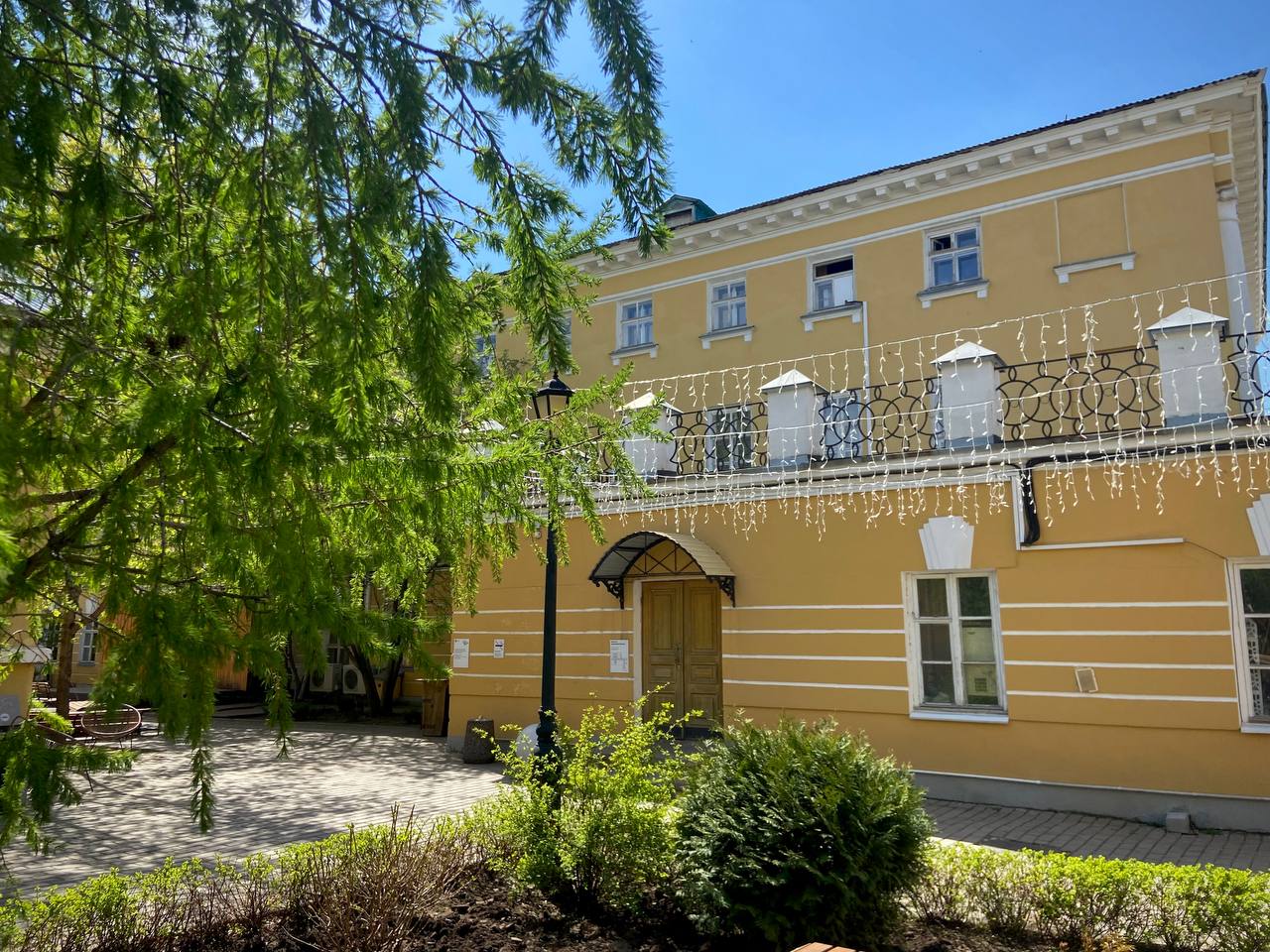 Открытие сезона в музейном дворике «Эссен»